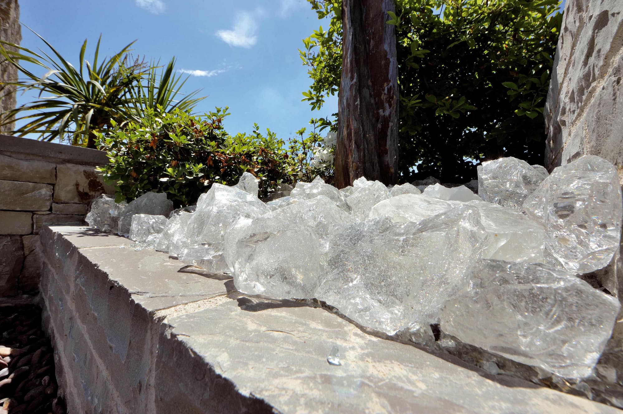 giardino-con-finto-vetro-granulati-zandobbio